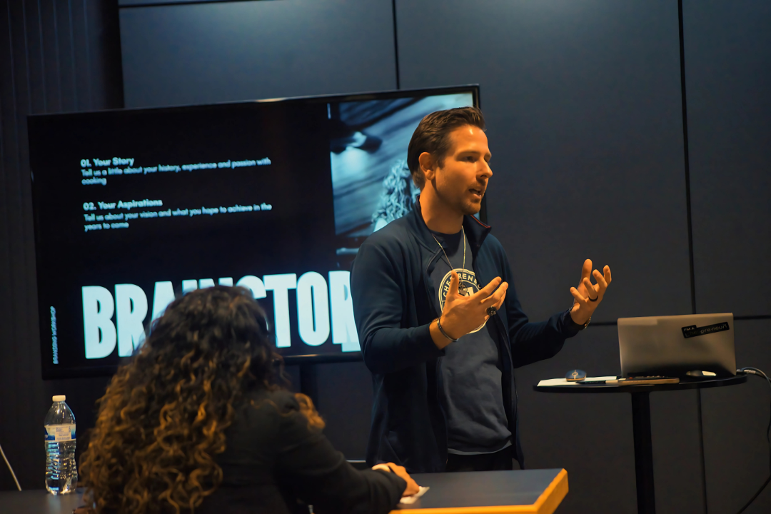 Brock Wagner, co-founder of SOUS, conducting a workshop for aspiring personal chefs.